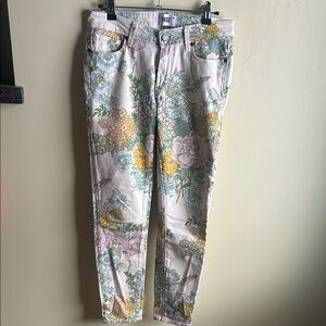 PAIGE Verdugo Ankle Skinny Jeans with Pastel Floral Bouquet